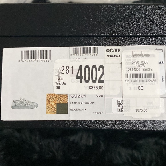 Chanel shoes - Picture 3 of 13